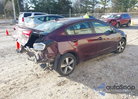 2018 Kia Forte Lx z USA, uszkodzony, nr VIN 3KPFL4A77JE257105